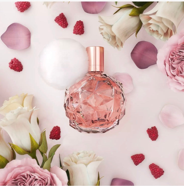 Ariana Grande Ari Eau de Parfum 3.4oz