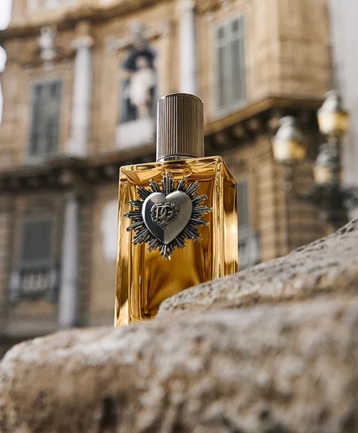 Devotion For Men Eau de Parfum
Dolce & Gabbana 3.3oz